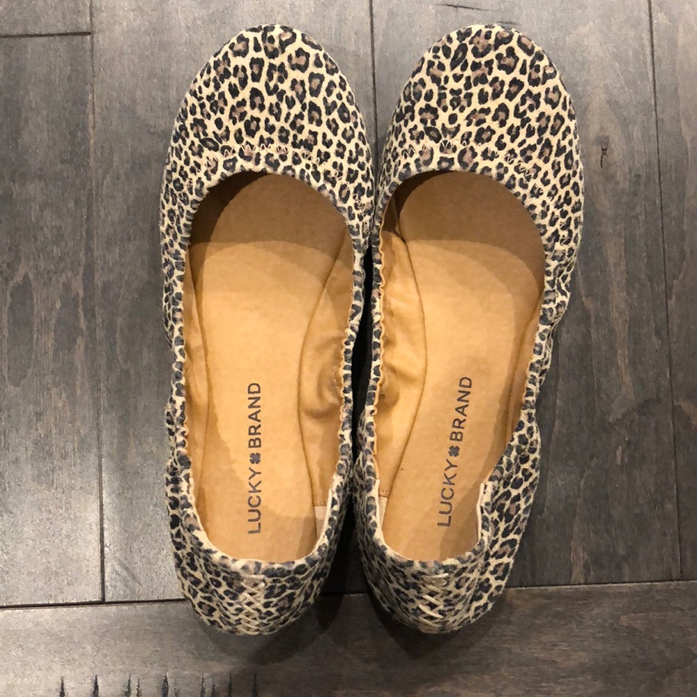 Lucky brand cheetah print flats